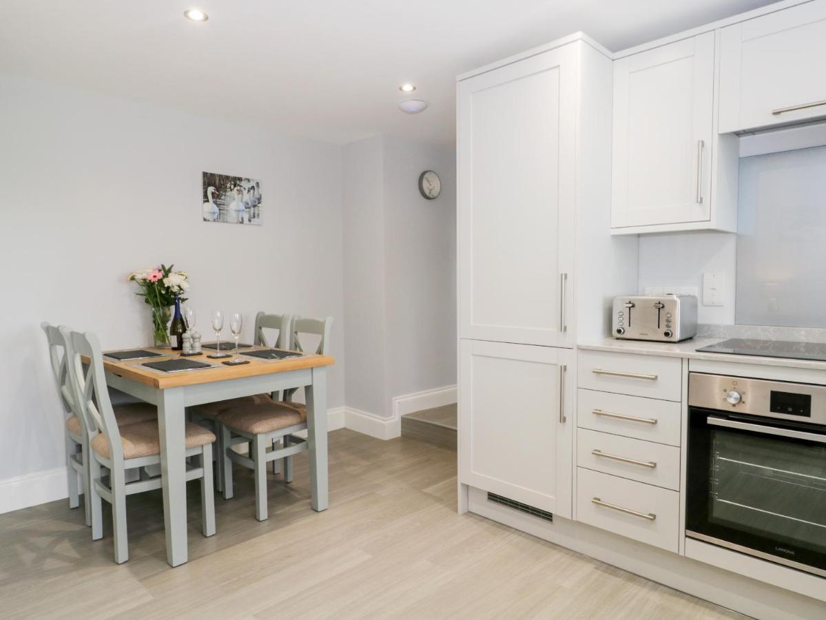 Oxen Park Farm Cottage อัลเวอร์สตัน ภายนอก รูปภาพ